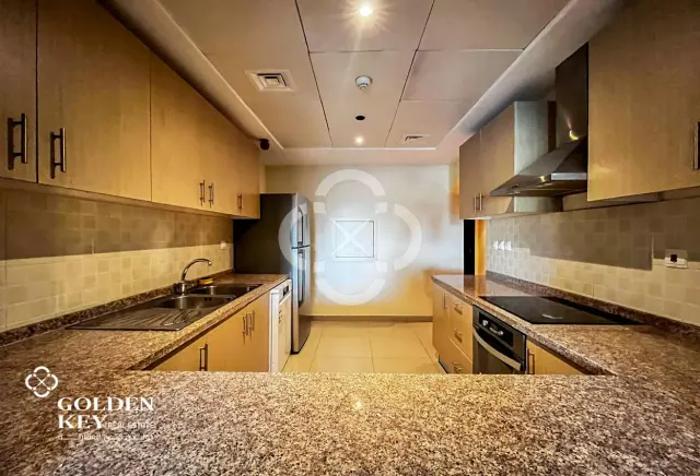 Amazing 2 Bedroom w/ Marina View in Porto Arabia