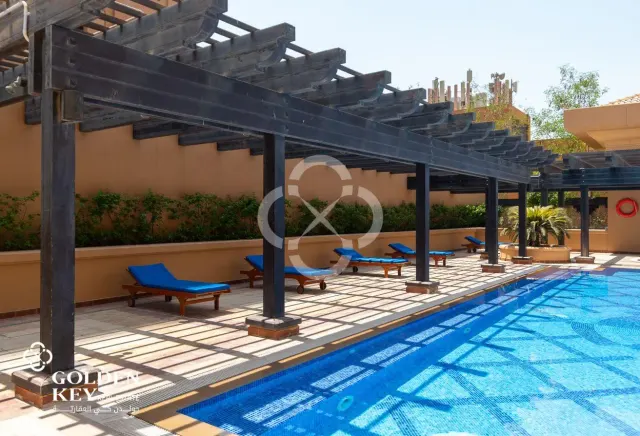 Amazing 2 Bedroom w/ Marina View in Porto Arabia