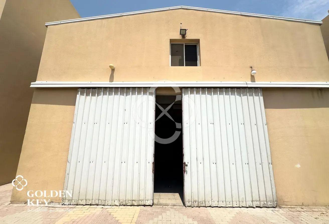 23 Rooms with Store Available for Rent| Industrial
