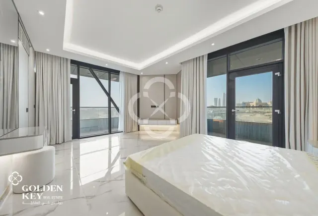 Vendome Mall View | Luxury 2BR with Balcony