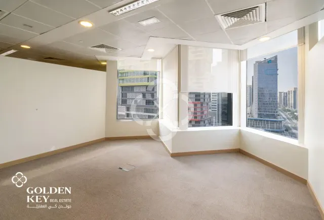 Prime Business Area |Ready Modern Office in Lusail