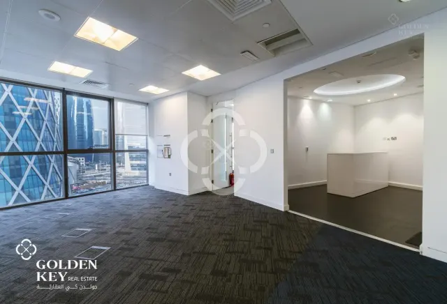 Premium Office West Bay’s Central location - view 3