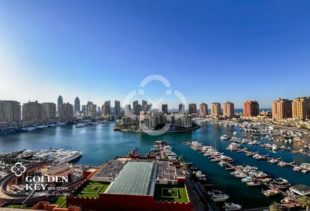 Stunning 2 Bedroom w/ Marina View in Porto Arabia