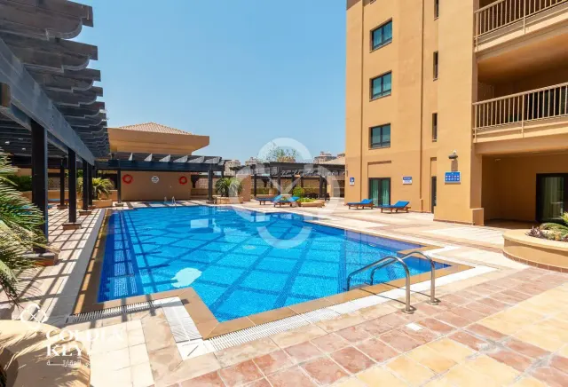 Stunning 2 Bedroom w/ Marina View in Porto Arabia