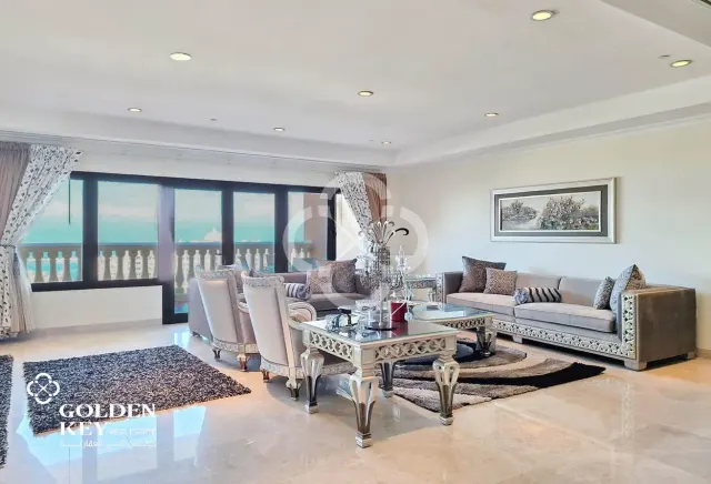 Amazing 3 Bedroom with Full Sea View