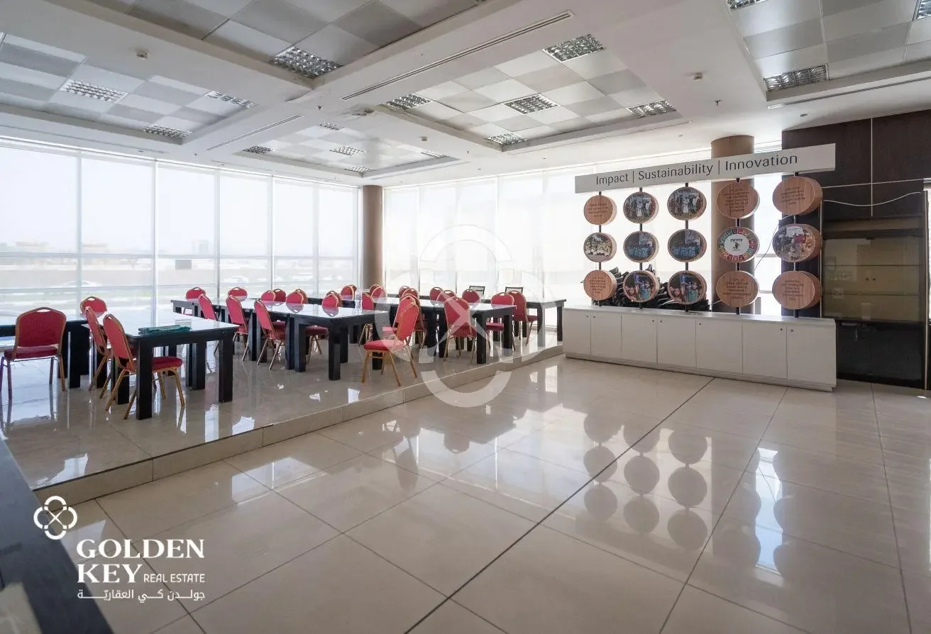 Commercial Building for Lease | D-Ring Road