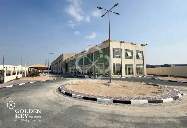 Spacious General Warehouse/Showroom| Logistic Area