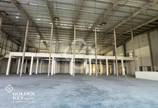 Spacious General Warehouse/Showroom| Logistic Area - view 3