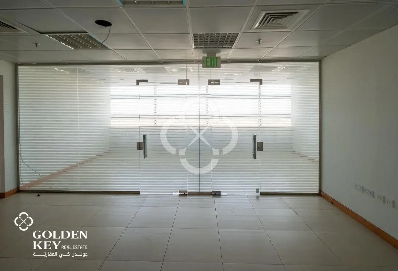 1 Year Grace PeriodꟷCommercial Building for Lease