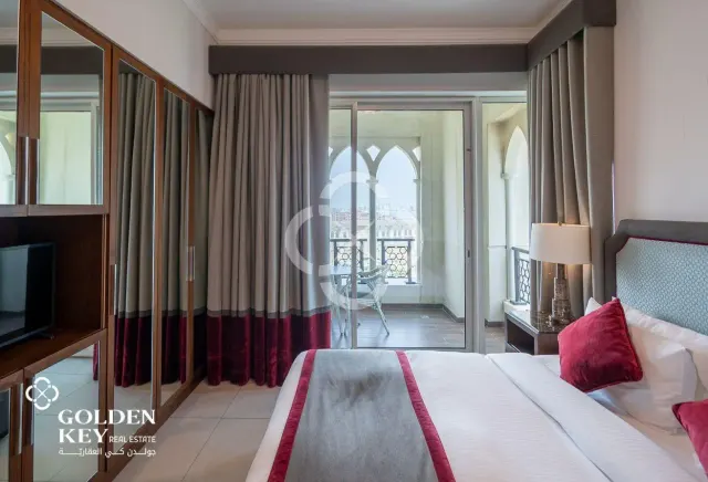Luxury 1-BHK| Bills Included | Weekly Housekeeping