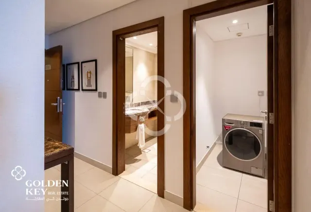 Luxury 1-BHK| Bills Included | Weekly Housekeeping
