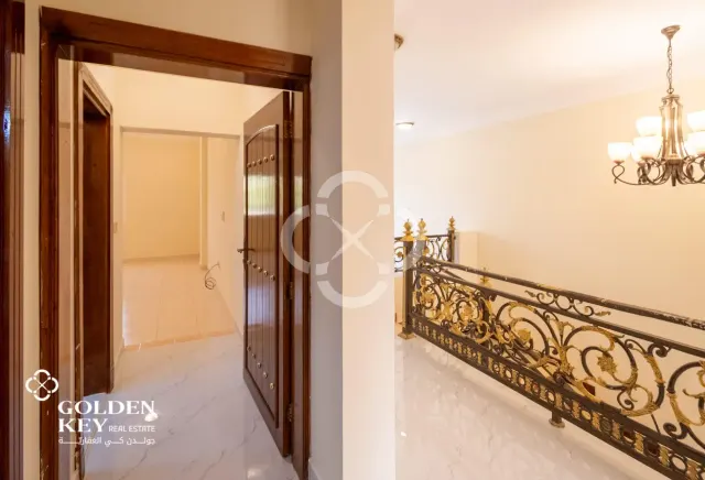 Spacious 3BR Villa | SF | West Bay Lagoon