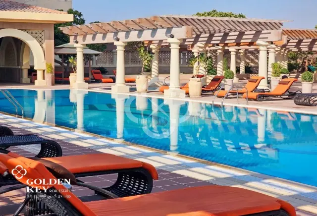 FF - 2BR w/ Balcony & Marina View | Porto Arabia