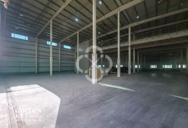 General Warehouse with Labor Camp – Logistics Area