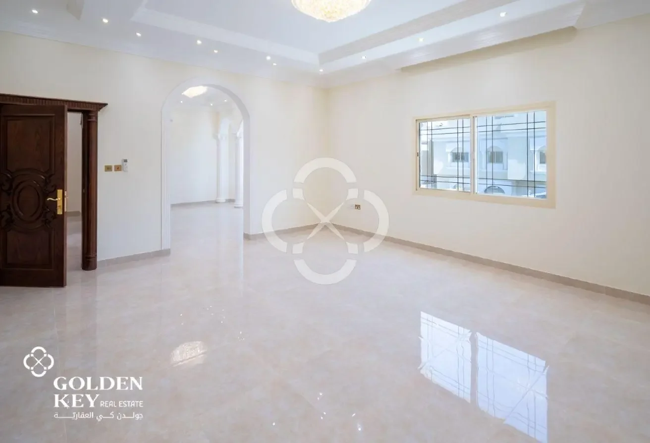 Luxury 9BR Villa – Opposite Al Thumama Stadium