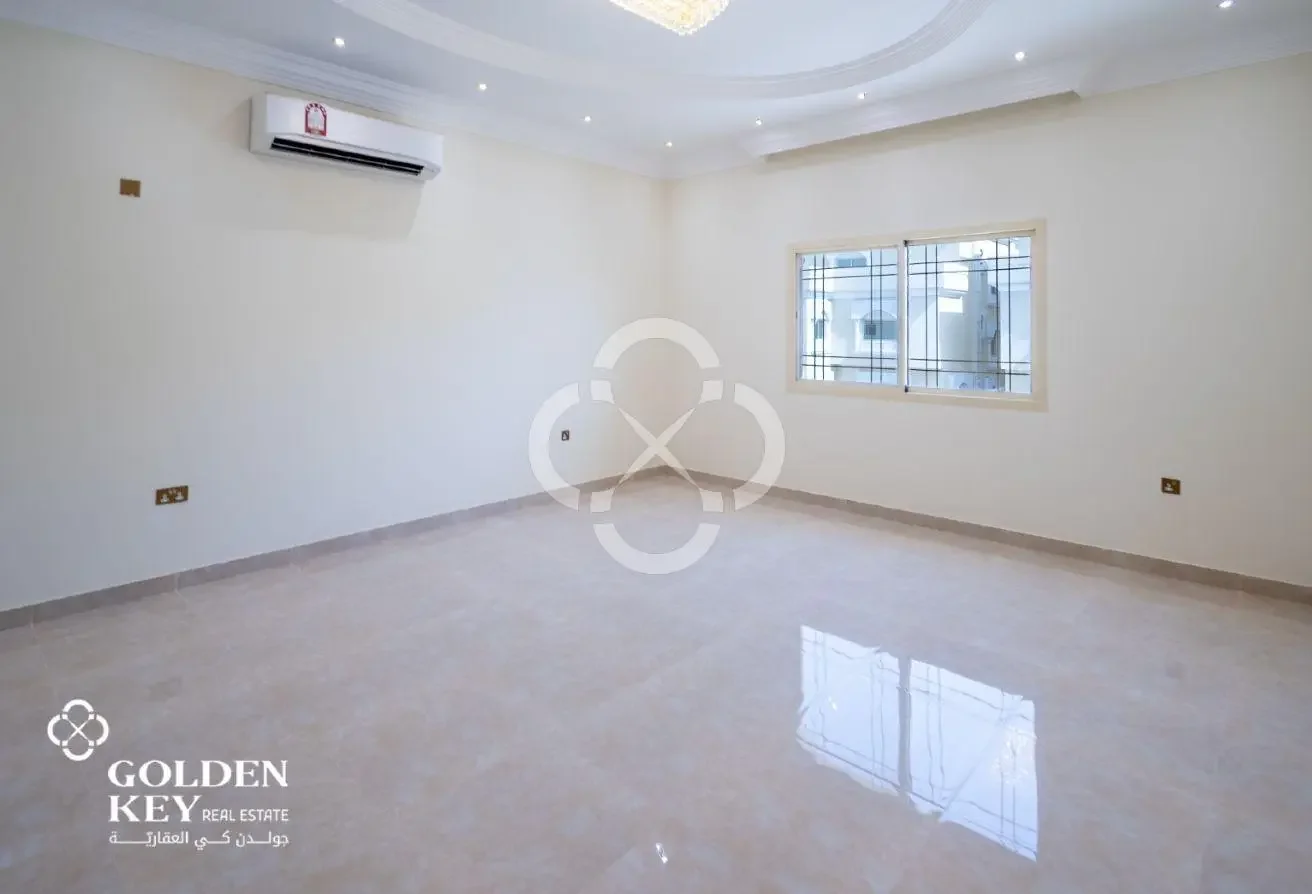 Luxury 9BR Villa – Opposite Al Thumama Stadium