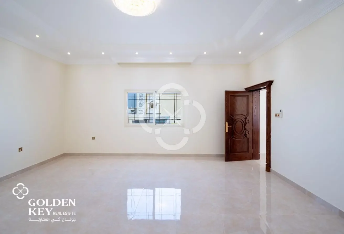 Luxury 9BR Villa – Opposite Al Thumama Stadium