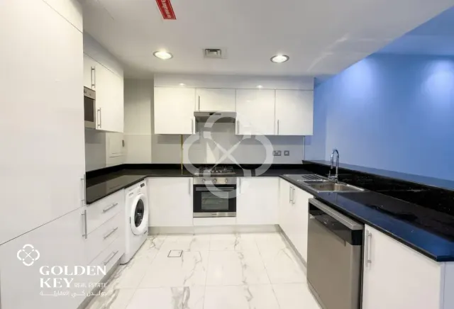 Furnished 1 Bedroom | Balcony | Fox Hills