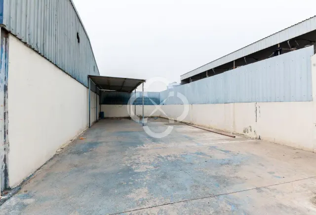 1,700 sqm | General Warehouse | Industrial Area