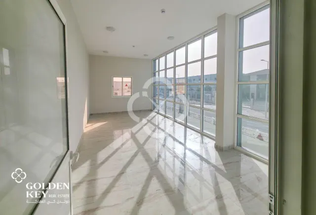 Spacious 4,000 sqm Warehouse | Birkat Al Awamer