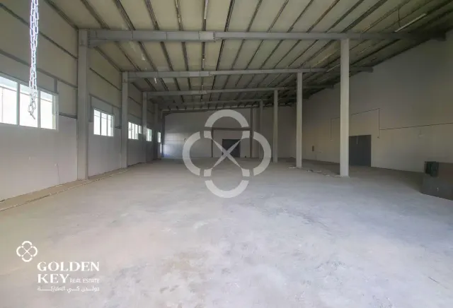 Spacious 4,000 sqm Warehouse | Birkat Al Awamer