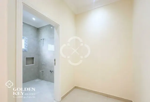 GREAT VALUE | 6BR Villa | Prime Location