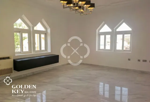 4 Master Bedroom w/ Private Pool | Al Dafna