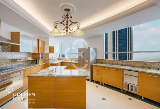 Exclusive 4 Bedroom Suite for Rent in West Bay