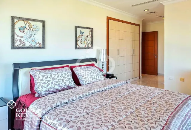 Stunning 3 Bedroom with Full Sea View