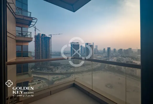 Stunning 2 Bedroom with Balcony | FF | Waterfront