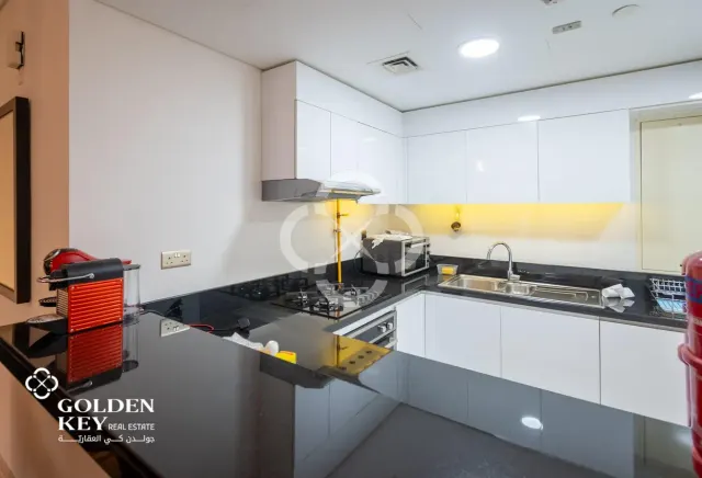 Stunning 2 Bedroom with Balcony | FF | Waterfront
