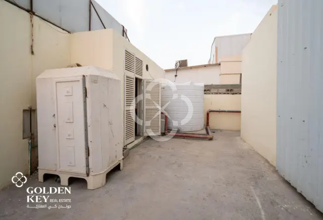 Ready Garage for Rent | 1000 sqm | Industrial Area