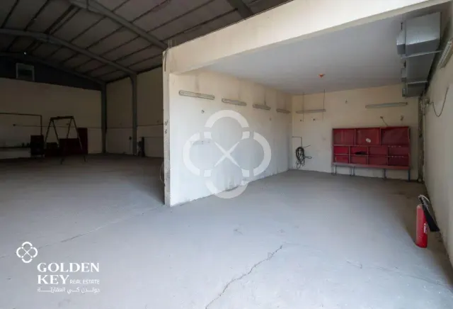 Ready Garage for Rent | 1000 sqm | Industrial Area