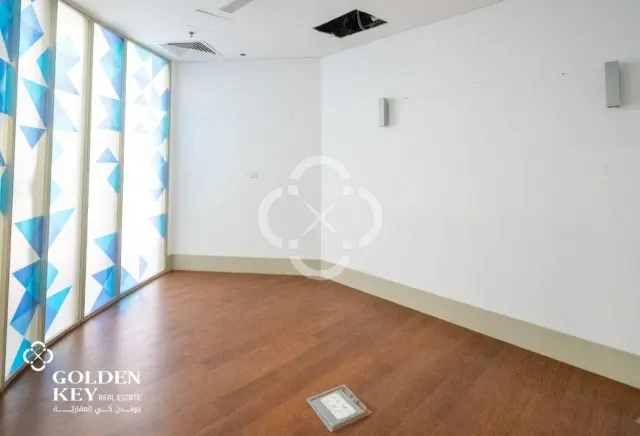Exceptional Office Space for Lease in West Bay