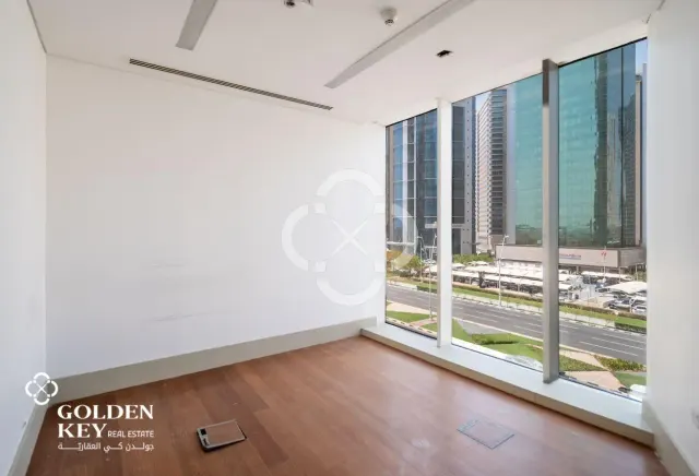 Exceptional Office Space for Lease in West Bay