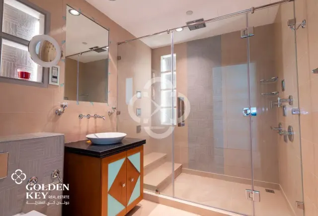 Bills Included | FF 1BR with Balcony |Beach Access