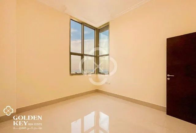 Bills Included | 2 BHK w/ Balcony | Semi-Furnished
