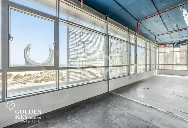 Balcony| Spacious Office space for Rent| Sea View