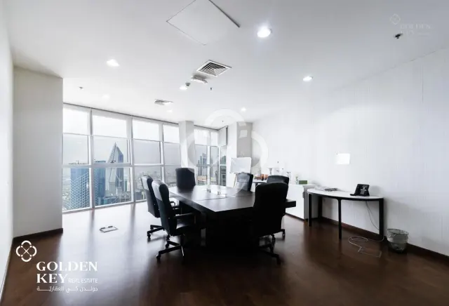 Full Floor | Office Space | High Floor | West Bay
