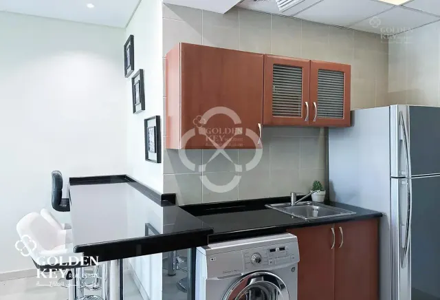 Semi-Furnished 2BR | Zig Zag Towers