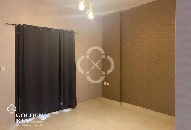 Affordable Studio in Fox Hills with Title Deed