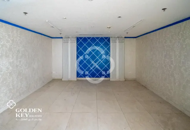 Commercial Showroom | 10 Months Grace Period