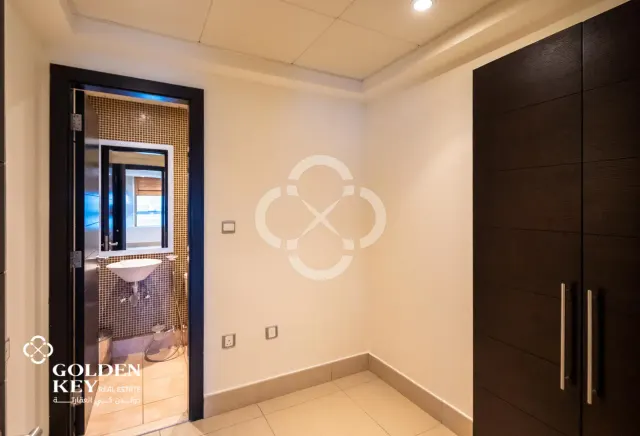 Bills/WIFI Included | Stunning 3BR+Maid | Sea View