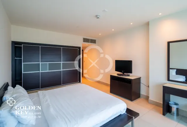 Bills/WIFI Included | Stunning 3BR+Maid | Sea View