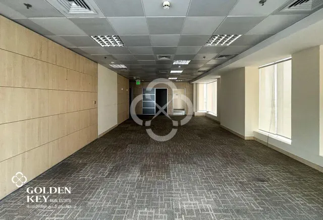 Exceptional Full-Floor Office with Sea View