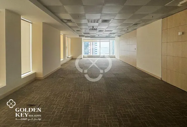 Exceptional Full-Floor Office with Sea View