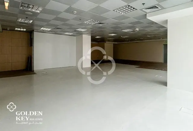 Exceptional Full-Floor Office with Sea View