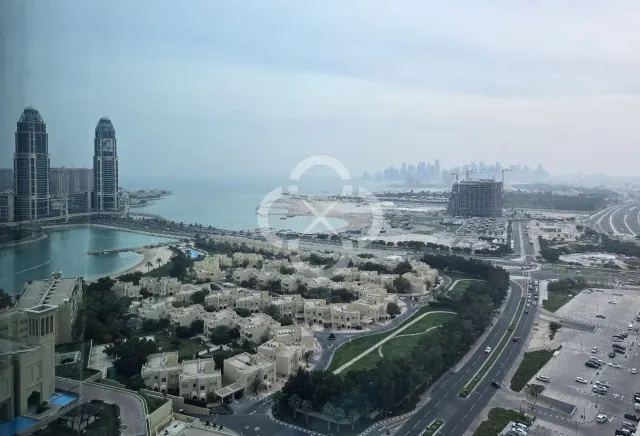 فرصة استثمارية مميزة | طابق كامل - شقتان بغرفتي نوم | أبراج زيغ زاج