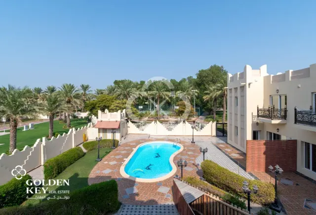 SF | Spacious 3BR Villa | West Bay Lagoon
