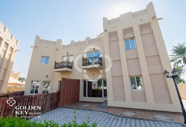 SF | Spacious 3BR Villa | West Bay Lagoon